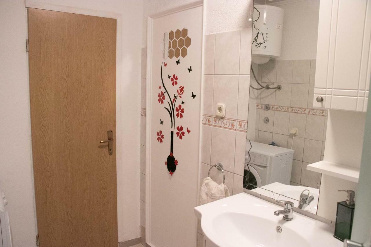 Apartment Lorena Севид Екстериор снимка